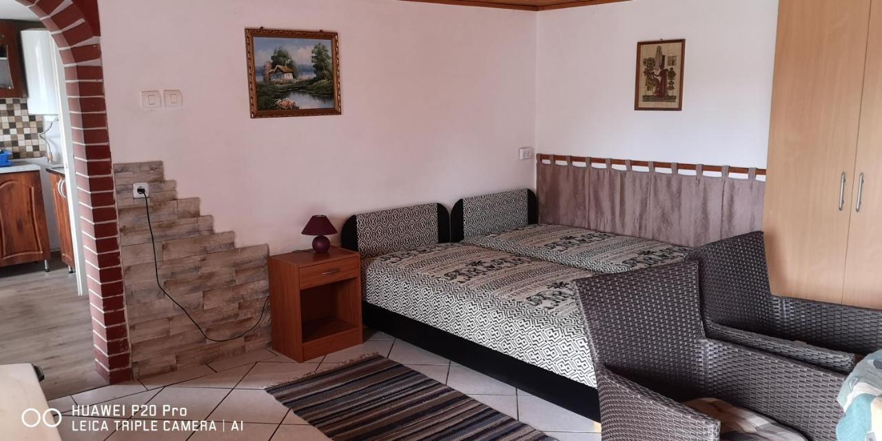 Apartamento Parasztház *